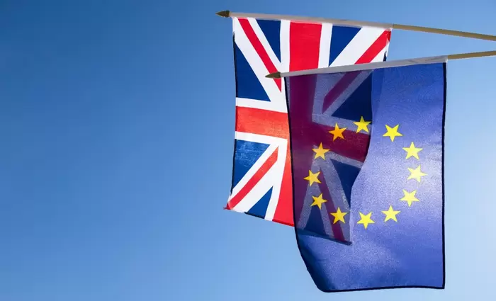 Αποφεύχθηκε το άτακτο Brexit