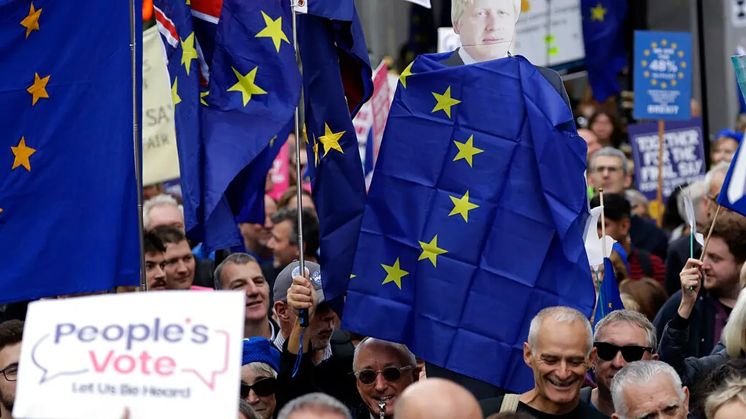 Μια δεκαετία Brexit: Η Βρετανία υπολείπεται των ομολόγων της στο εμπόριο και την ανάπτυξη