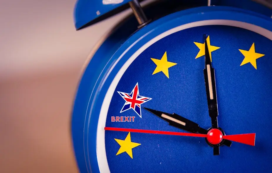 Στο νήμα κρίνεται η νέα συμφωνία του Brexit