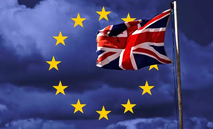 Με ήττα και παραχωρήσεις η πρώτη ημέρα συζήτησης για το Brexit 