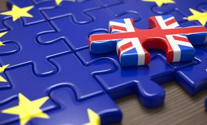 Αύξηση δημοσίου χρέους θα προκαλέσει στη Βρετανία το Brexit χωρίς συμφωνία