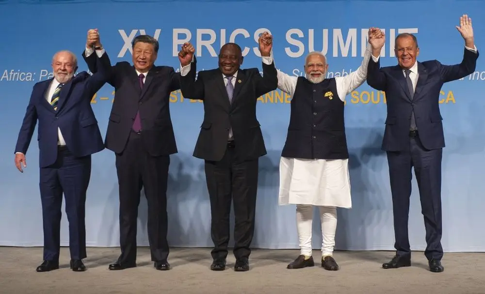 BRICS: Πρόσκληση σε 6 νέα μέλη – Ανάμεσά τους Ιράν και Σαουδική Αραβία