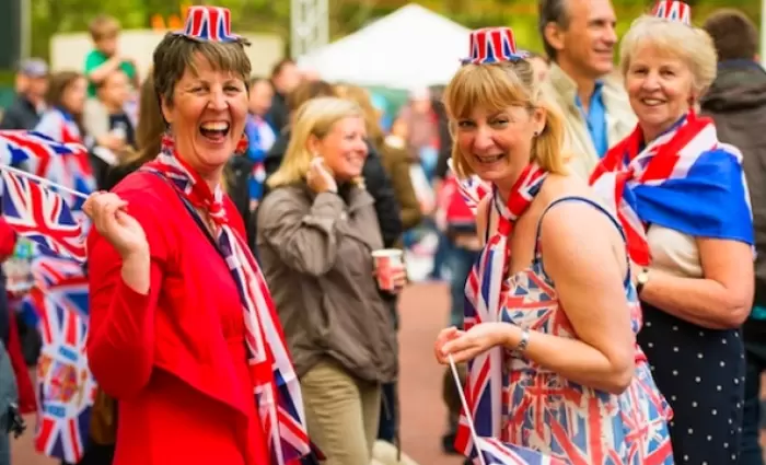 «Φρενίτιδα» Βρετανών για διακοπές