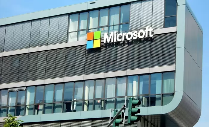 Αγωγή 1 δισ. λιρών στη Microsoft για υπόθεση υπερτιμολόγησης στη Βρετανία