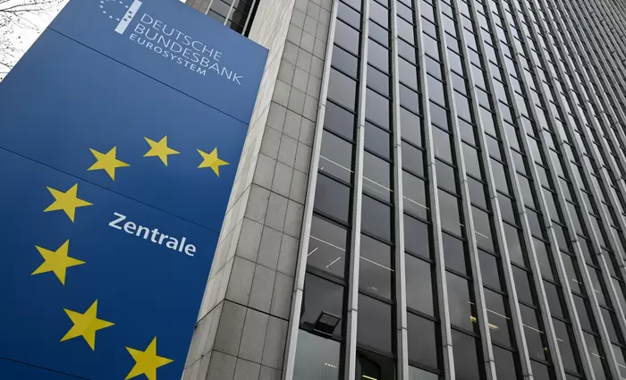 Γερμανία: Θα κορυφωθεί η ανάκαμψη το 2026 σύμφωνα με την Bundesbank – Ανάπτυξη 1,3% το 2027