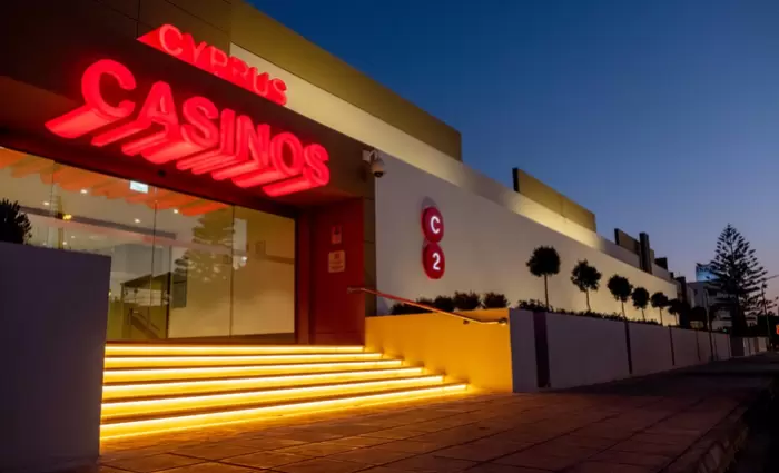 Χριστούγεννα με Swarovski στα καζίνο της Κύπρου