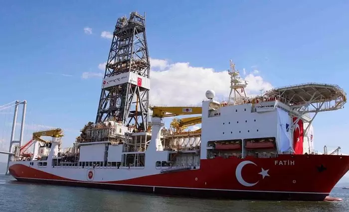 Τούρκος Υπ. Ενέργειας: Τη Δευτέρα αρχίζει η γεώτρηση στη Μερσίνα