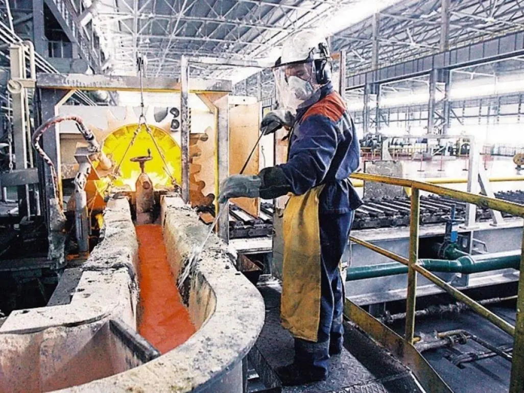 Ετήσια αύξηση 4,6% στην βιομηχανική παραγωγή