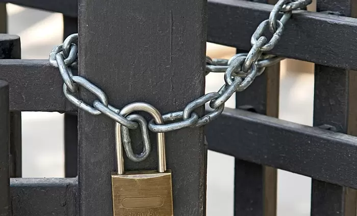 Το 25% των καταστημάτων της έκλεισε φέτος η Τράπεζα Κύπρου