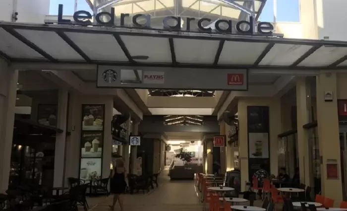 Προς πώληση η εμπορική στοά στην Λήδρας - Πόσα εκατομμύρια η τιμή