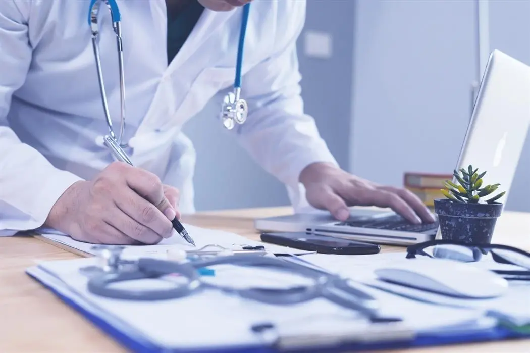 Ο ΟΚΥΠΥ δέχεται αιτήσεις για γραφείς με μισθό €16.305