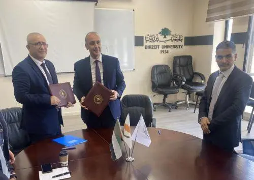 Μνημόνιο συνεργασίας υπέγραψαν Δήμος Πάφου και Πανεπιστήμιο Παλαιστίνης