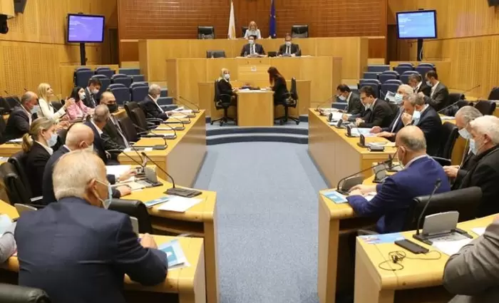 Ψήφισαν νόμο για τη λειτουργία ξενώνων