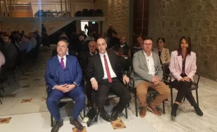 Οικονομία και τεχνολογία συντελούν στη σύνθεση της έξυπνης πόλης