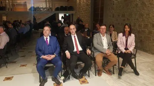 Οικονομία και τεχνολογία συντελούν στη σύνθεση της έξυπνης πόλης