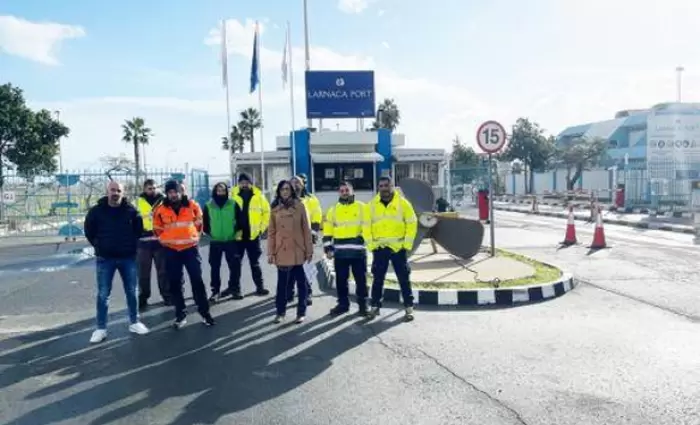 Σε απεργία κατήλθαν το πρωί οι εργαζόμενοι της Kition Ocean Port