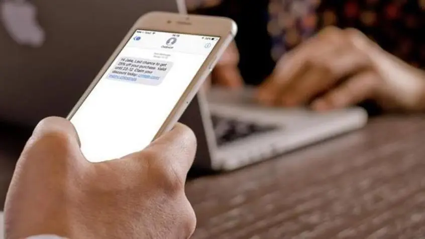 Προσοχή! Απάτη με SMS από 