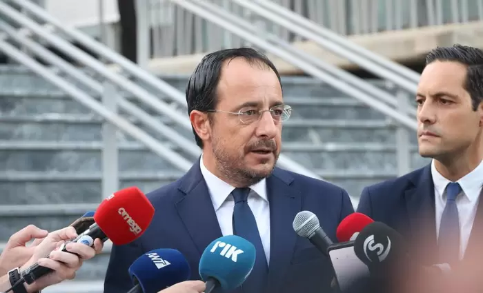 ΠτΔ: Σημαντικός σταθμός η έγκριση από Βουλή για ΜΕΔ - Τι λέει για κόμματα