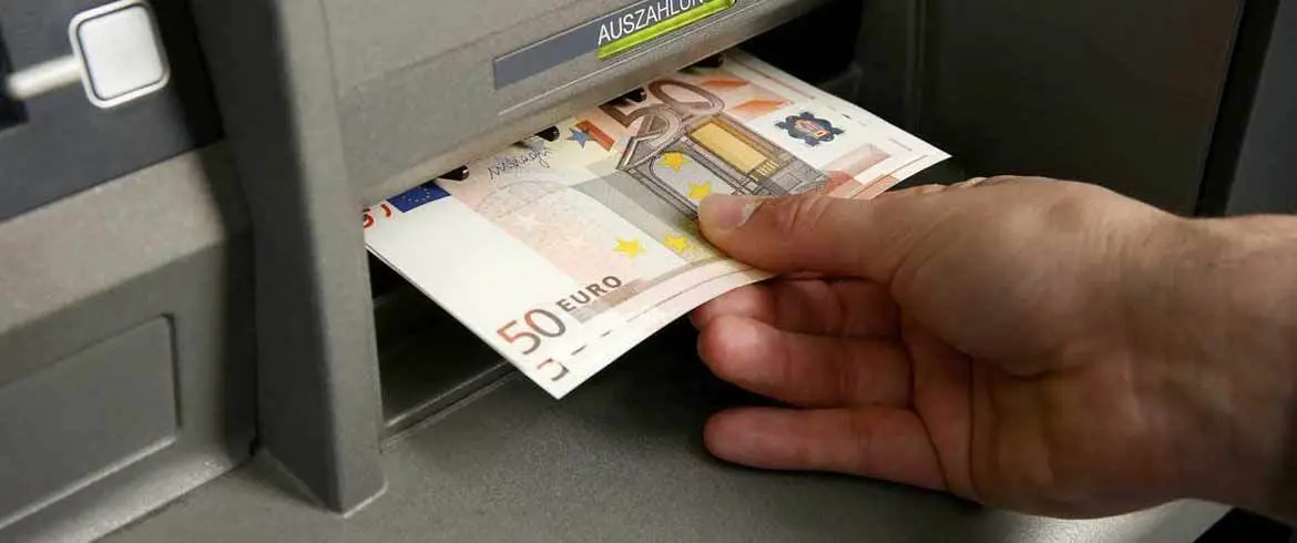 Πότε αίρονται πλήρως τα capital controls στην Ελλάδα;