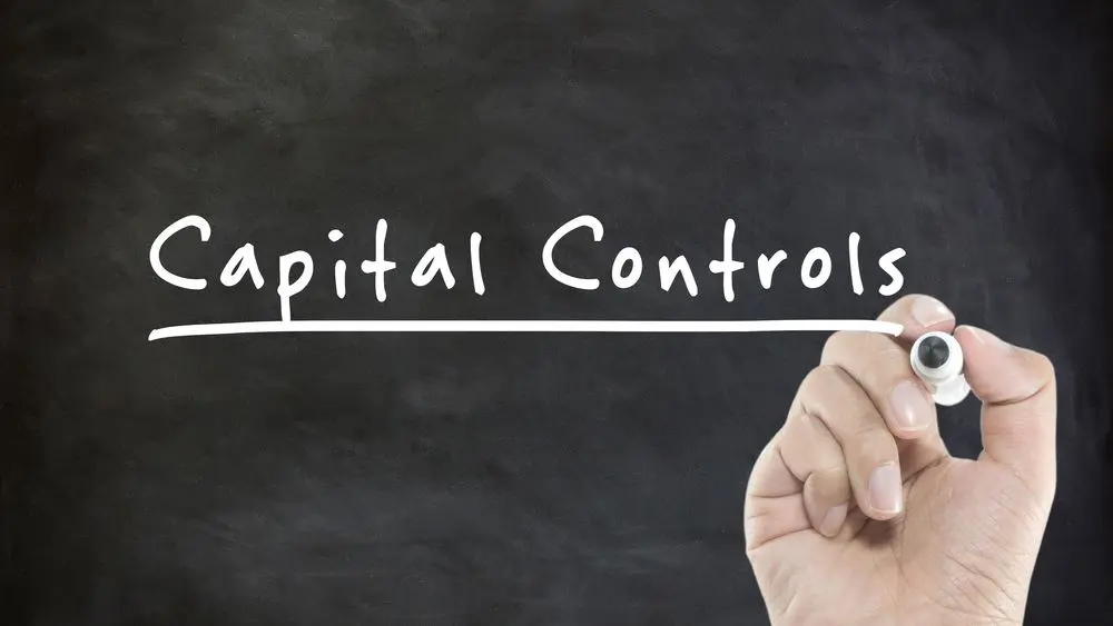 Ελλάδα: Αίρονται τα capital controls