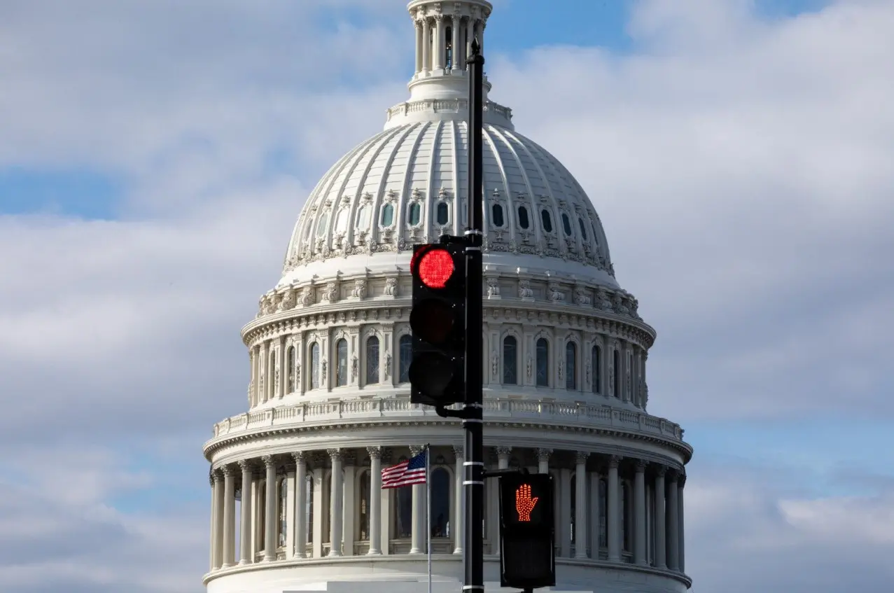 Μαζικές απολύσεις ενόψει - Το shutdown παραλύει την Αμερική