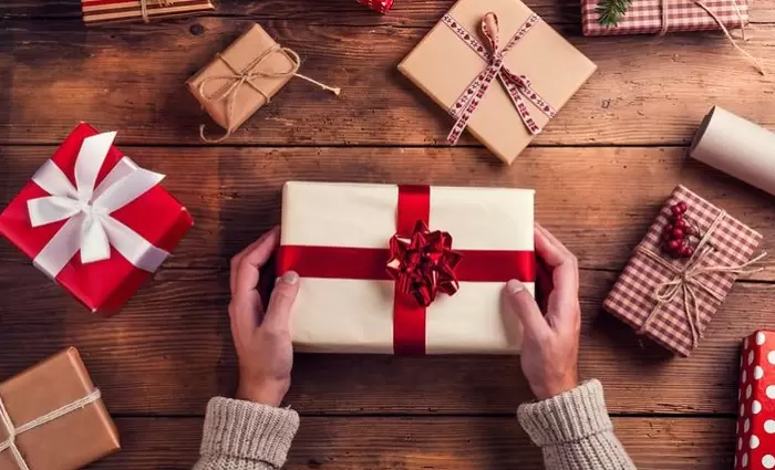 Ποιοι κάνουν τις περισσότερες χριστουγεννιάτικες αγορές;