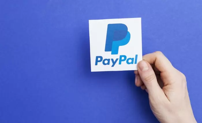 Νέα υπηρεσία διαπροσωπικών πληρωμών (P2P) από την PayPal