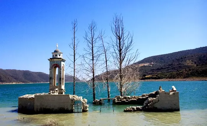 ΕΤΕΚ: Άμεση επαναφορά των πολεοδομικών ζωνών σε ζώνη προστασίας