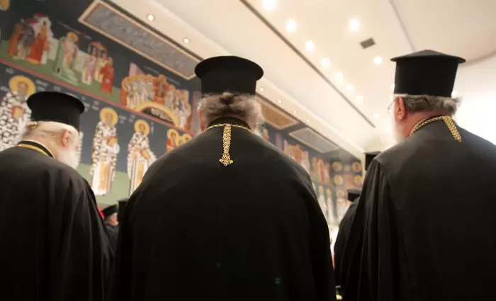 Το κράτος πλήρωσε €136,7 εκ. από το 1983 για μισθούς ιερέων