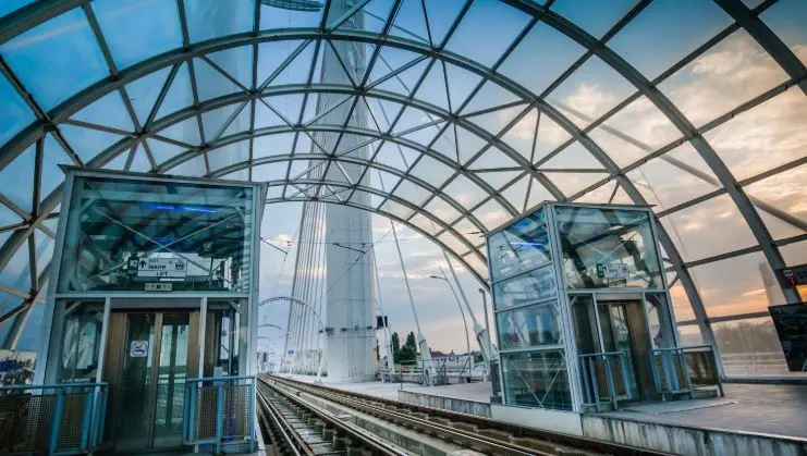 Επενδύσεις και ανάπτυξη περιμένουν τα Σκόπια μετά την ένταξη στο NATO