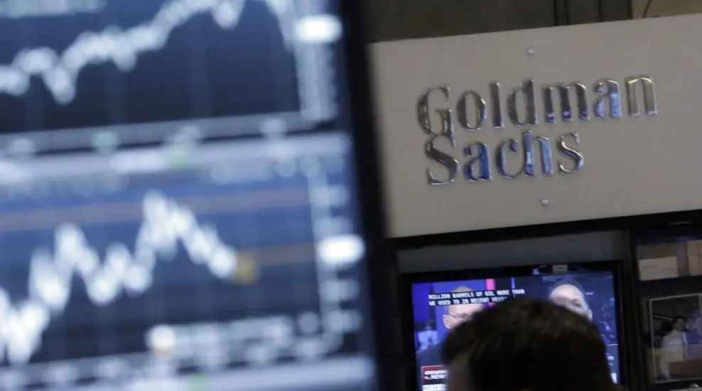 Η Goldman Sachs αύξησε τις πιθανότητες για ένα no deal Brexit