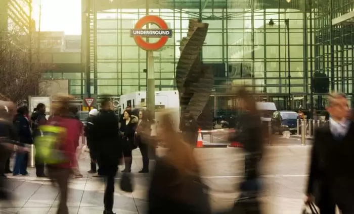 Βρετανία: Μειώνεται η εμπιστοσύνη των εργοδοτών ενόψει Brexit