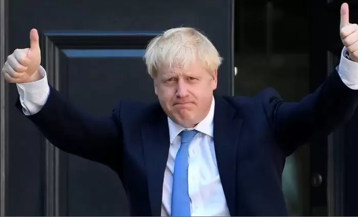 Ο Μπόρις Τζόνσον παρουσιάζει το πρόγραμμά του