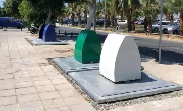 Άρχισε η τοποθέτηση βυθιζόμενων κάδων στο Μακένζι