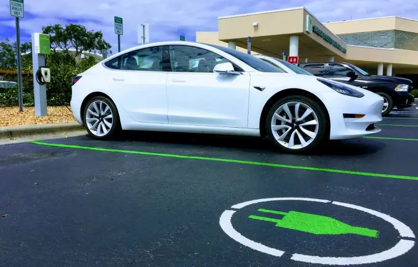 Κερδίζουν έδαφος τα οικολογικά αυτοκίνητα