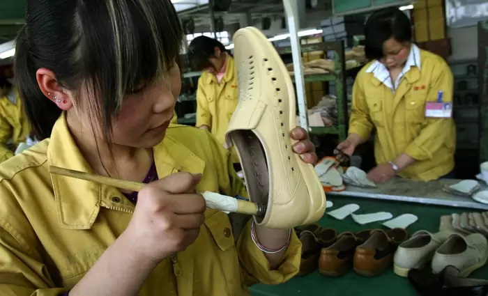 Κίνα: Τραπεζικές και φορολογικές ελαφρύνσεις στους μικρομεσαίους