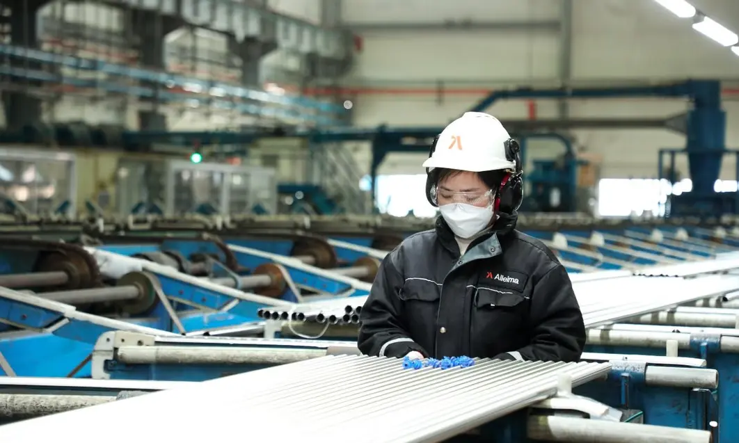 Κίνα: Ο σουηδικός κολοσσός παραγωγής χάλυβα Alleima AB εγκαινίασε εργοστάσιο στην Τζετζιάνγκ
