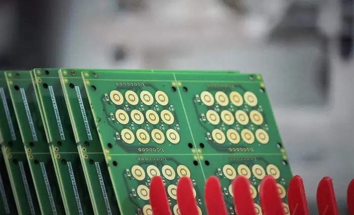 Κίνα: «Μπλόκο» στη συγχώνευση αμερικανικών εταιρειών τσιπ αξίας $35 δισ.