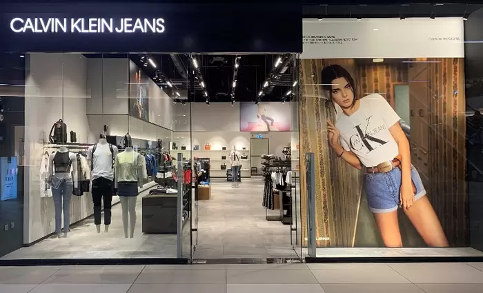 Το Calvin Klein Jeans στο Nicosia Mall επαναλειτουργεί από την SARKK