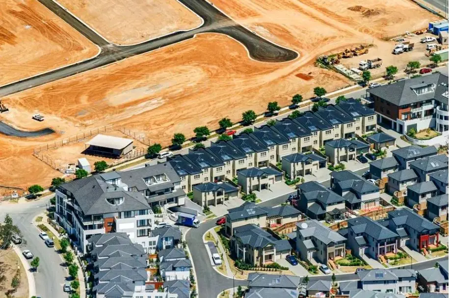 Καμπανάκι ΕΚΤ για ακίνητα και κλιματική κρίση – Τι θα κρίνει μια αύξηση των επιτοκίων δανεισμού