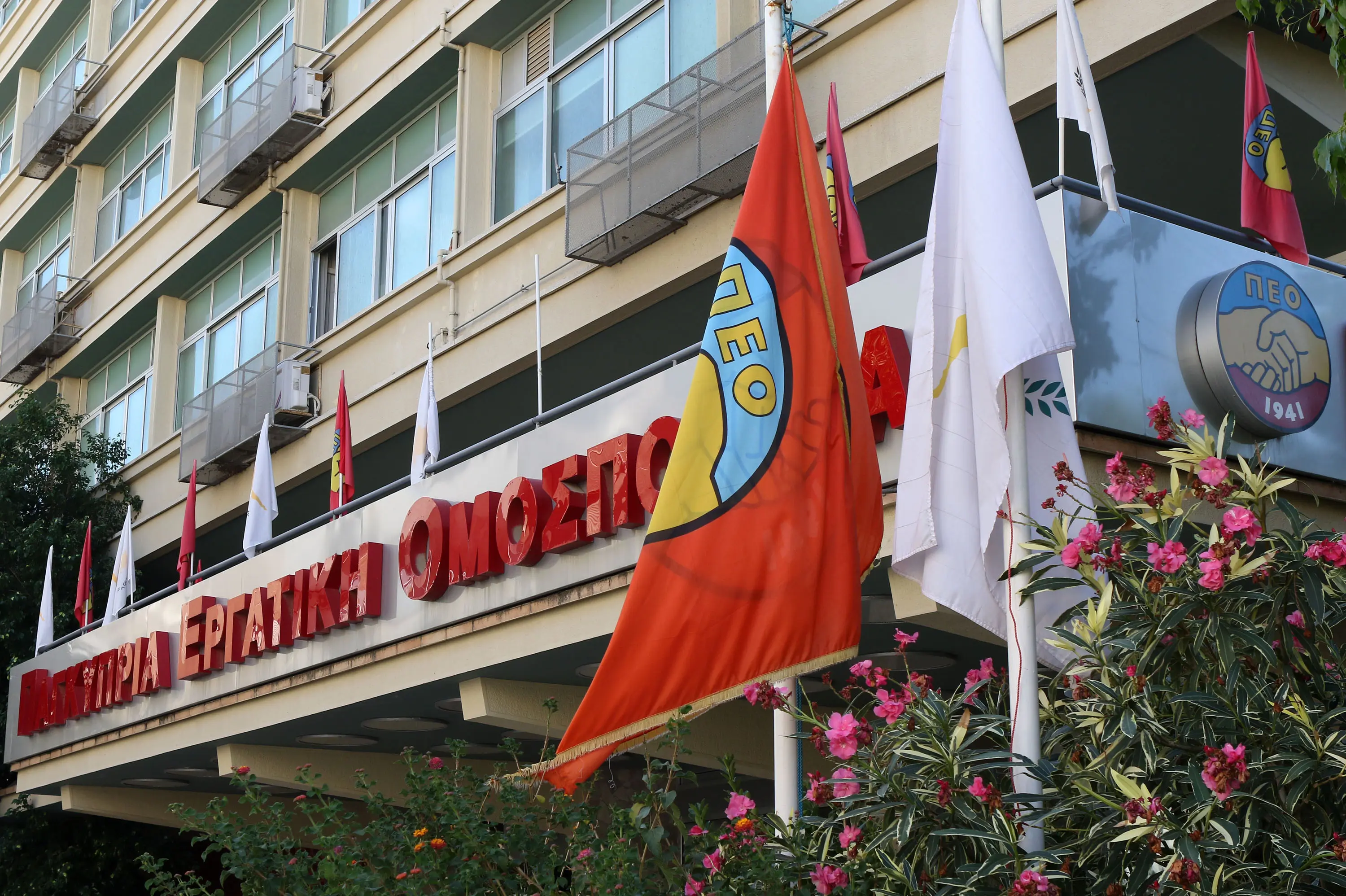 ΠΕΟ: «Άπιαστο όνειρο» η απόκτηση ιδιόκτητης στέγης