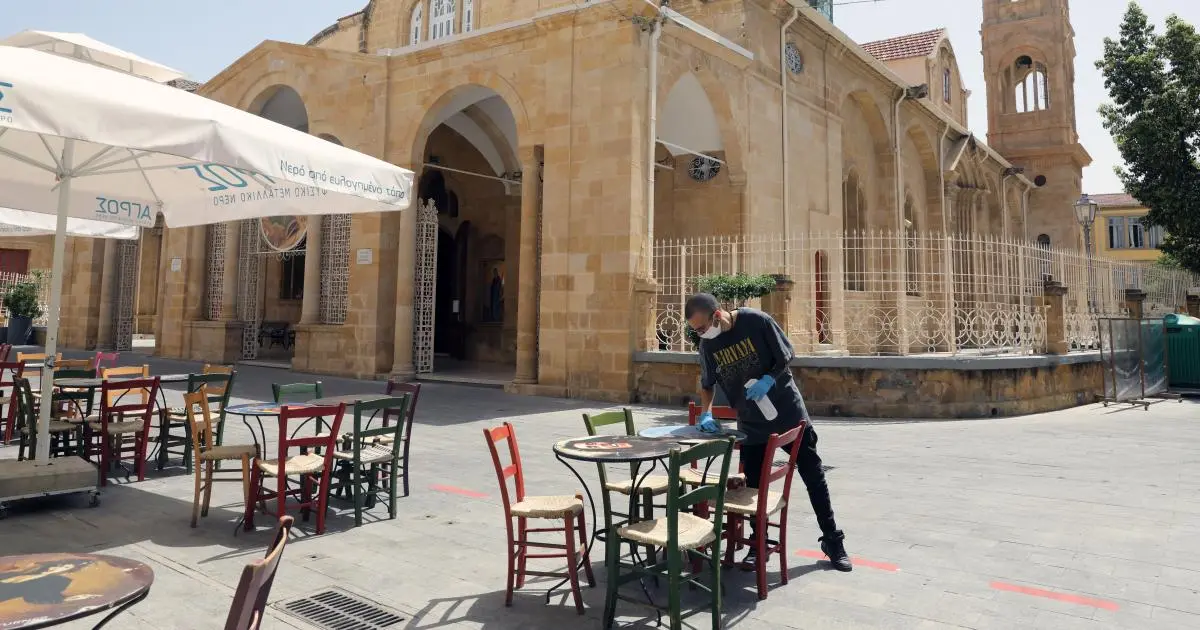 Ζητούν Voucher για ποτό και φαγητό στους χώρους εστίασης