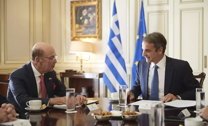 Οι επενδύσεις στο επίκεντρο της συνάντησης Μητσοτάκη - Ρος