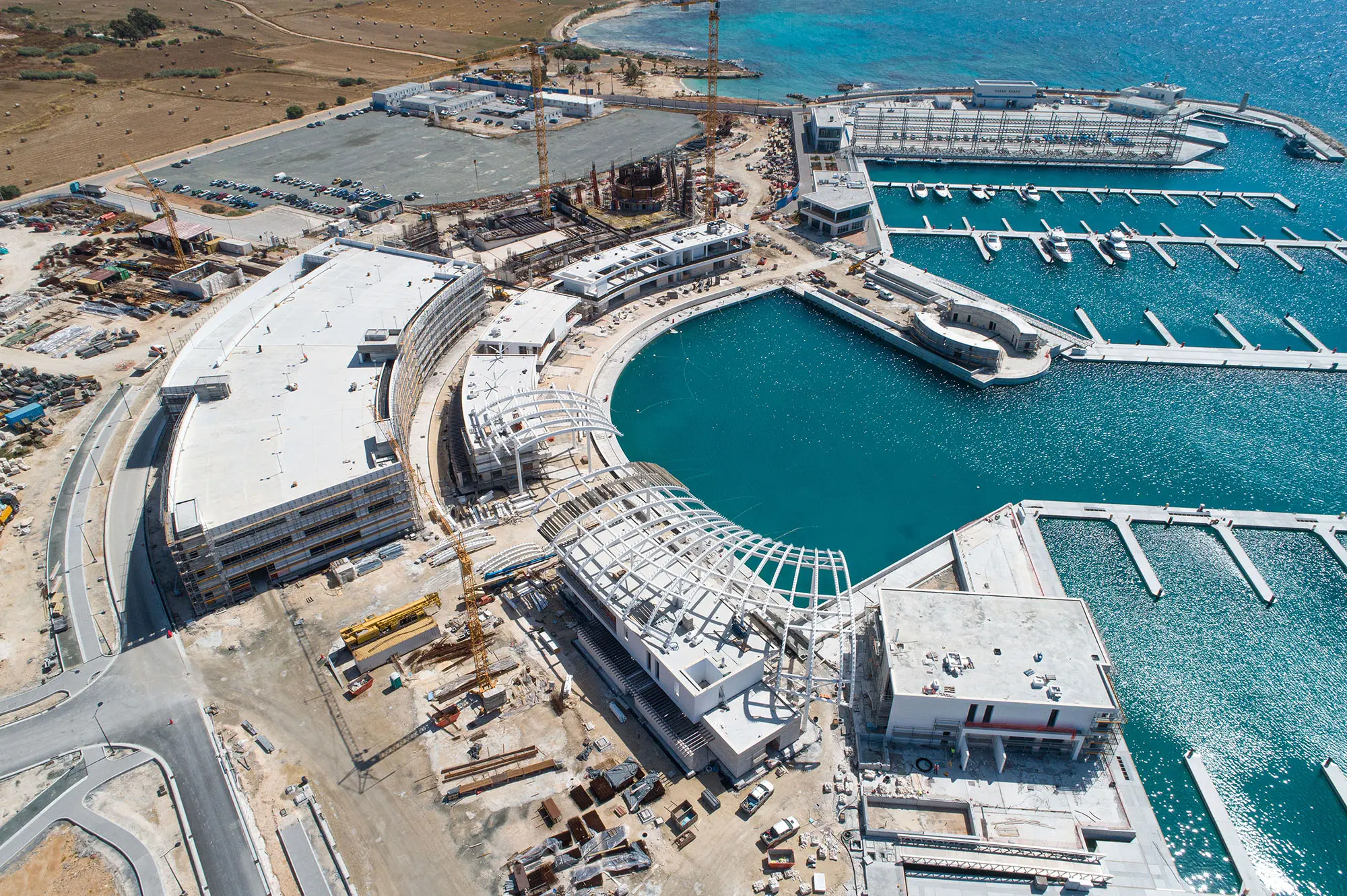 Αγία Νάπα: Ξαναπαίρνει μπρος η κατασκευή της μαρίνας