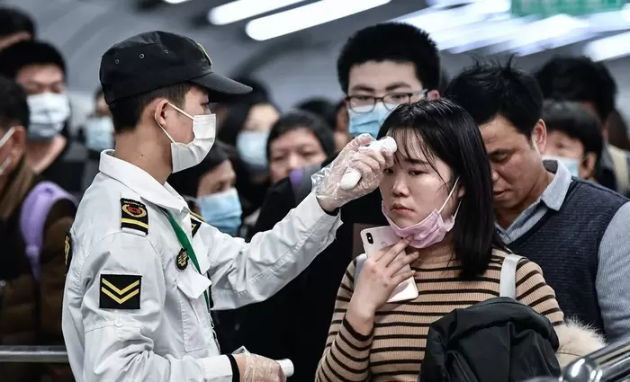 Ο νέος κοροναϊός «κλονίζει» την κινεζική οικονομία