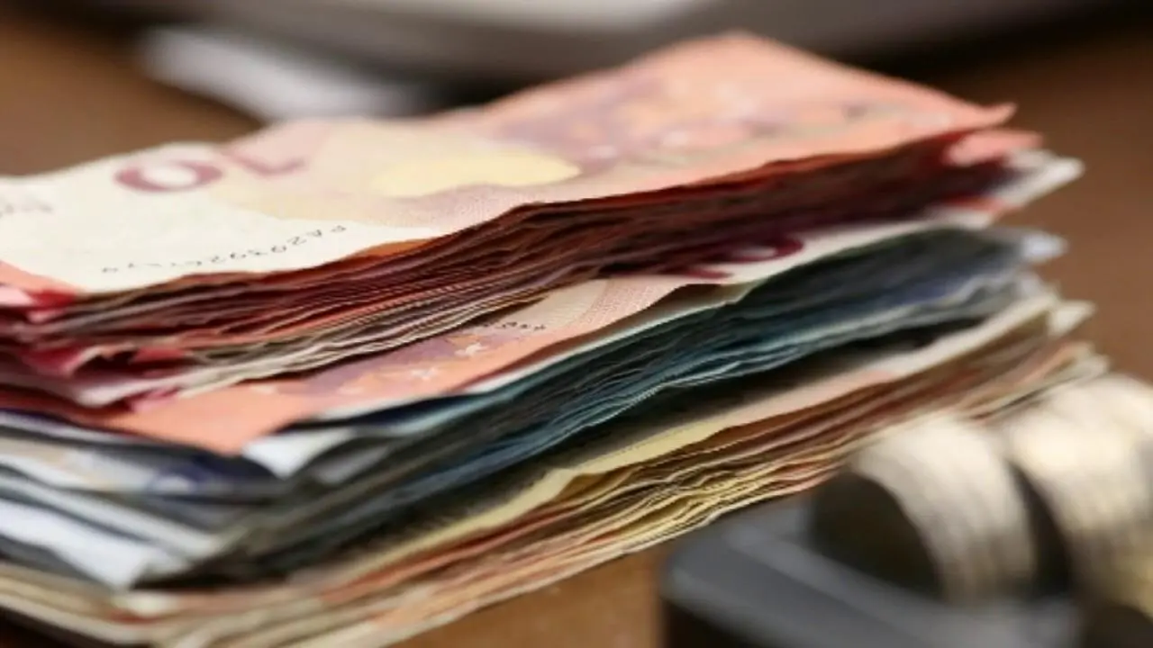 Ποιες μέρες θα είναι κλειστές οι τράπεζες λόγω γιορτών