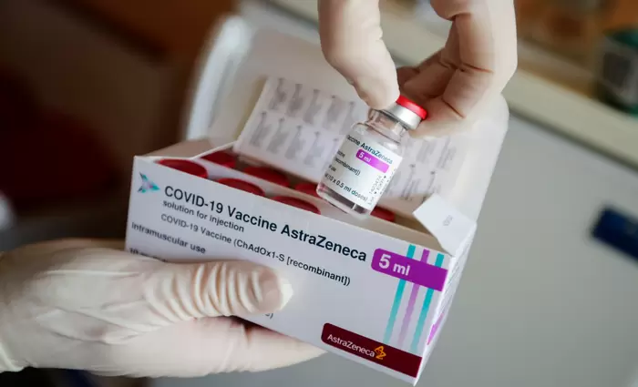 AstraZeneca: Πώς και γιατί έφτασε στην απόσυρση του εμβολίου