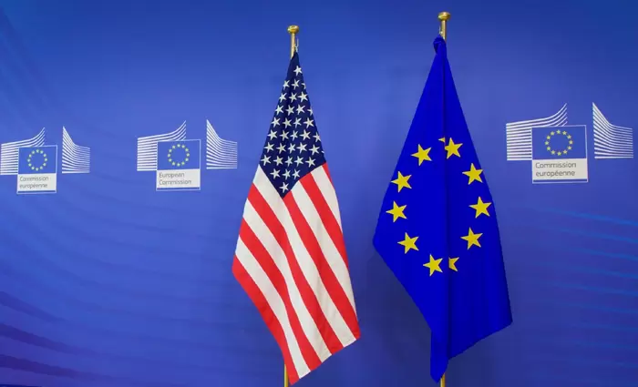 Πώς ο Τραμπ θα μπορούσε να προκαλέσει χρηματοπιστωτική κρίση στην Ευρωζώνη