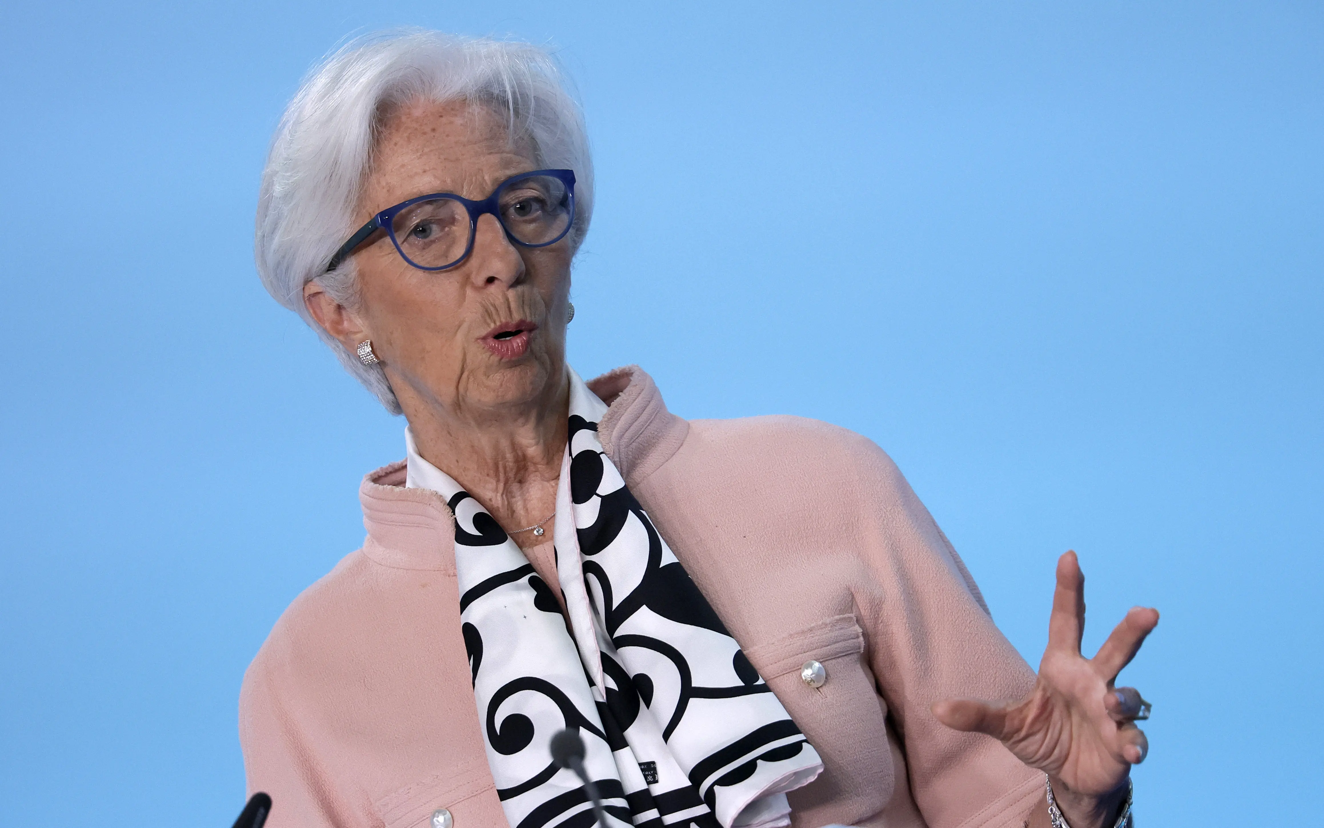 Τρίτη σερί στήριξη Λαγκάρντ στον Πάουελ: «Ενεργεί με πειθαρχία και αφοσίωση στην αποστολή του»