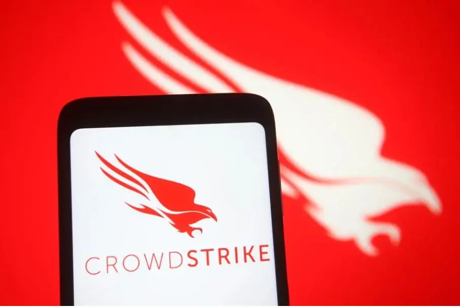 Ποια είναι η CrowdStrike που ευθύνεται για το μπλακ άουτ σε αεροδρόμια και εταιρείες